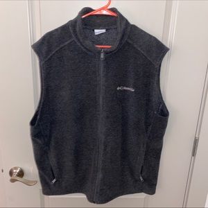 MENS Columbia Vest XL